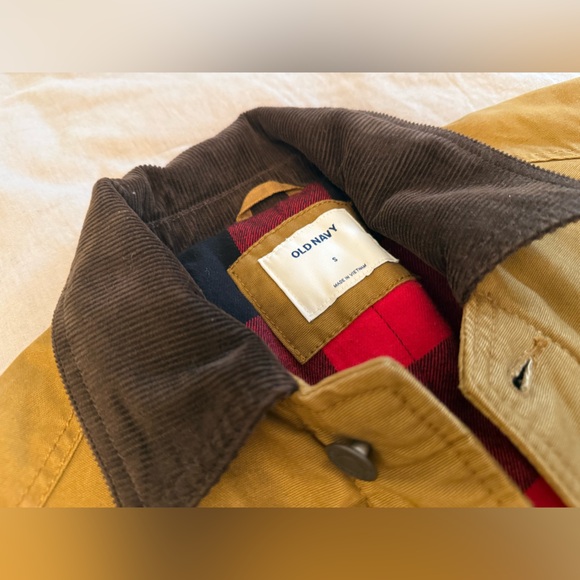 Old Navy Tan Chore Jacket with Plaid Lining - Picture 5 of 6